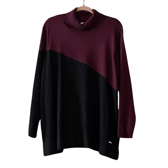 NWT Calvin Klein Colorblocked Turtleneck Sweater in Port/Black - Picture 2 of 4